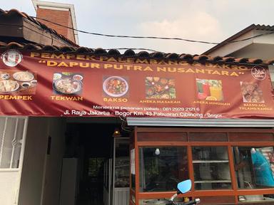 PEMPEK PALEMBANG DAN BAKSO “DAPUR PUTRA NUSANTARA”