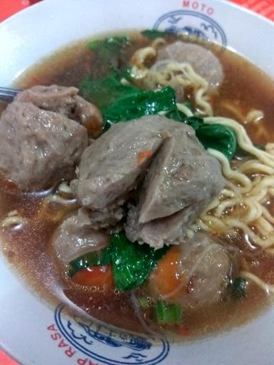 WARUNG BAKSO KADUNG TRESNO