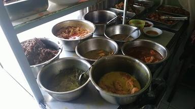 WARUNG NASI  BUDE SUM