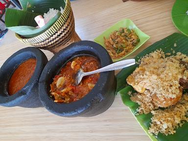 WARUNG SUNDA SAMBEL DOWER - AYAM KAMPUNG