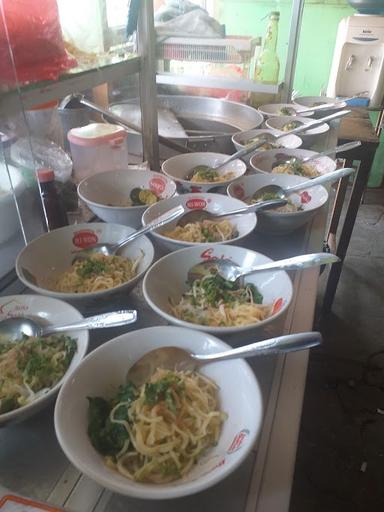 MIE BASO PUTRA BENGAWAN ( MAS RIYANTO )