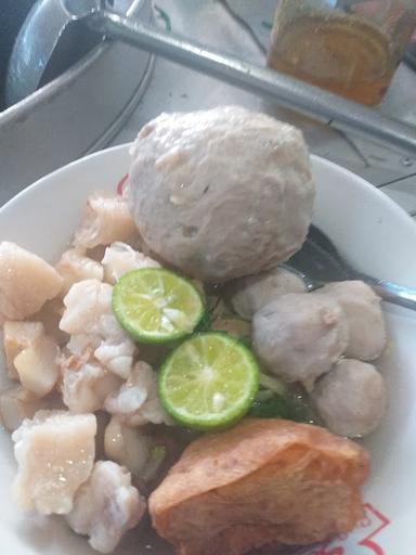 MIE BASO PUTRA BENGAWAN ( MAS RIYANTO )