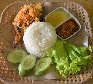 BEBEK AYAM 39 REGENSI 1