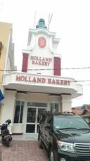 Holland Bakery