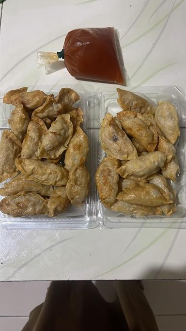 PAPIKAPI GYOZA