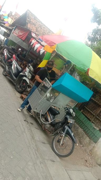 BAKSO BAROKAH (NYOTO ROSO)