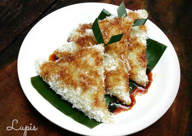 LONTONG SAYUR MEDAN DAN NASI UDUK