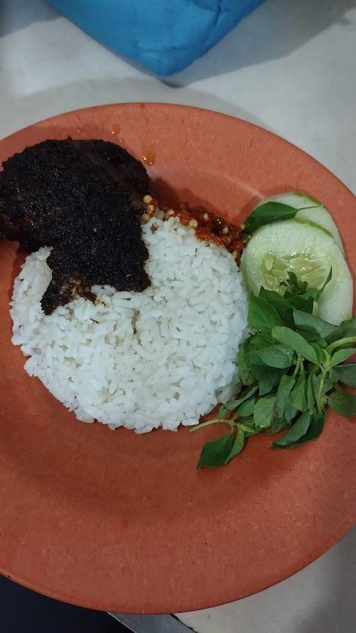 MASAKAN MADURA NASI BEBEK GORENG