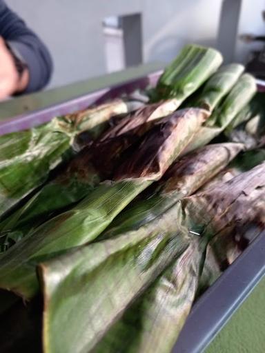 OTAK OTAK BAKAR 99 WONG SOLO