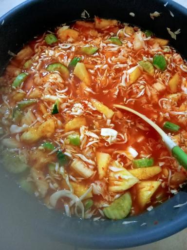 NASI UDUK WARUNG LEUPEUT