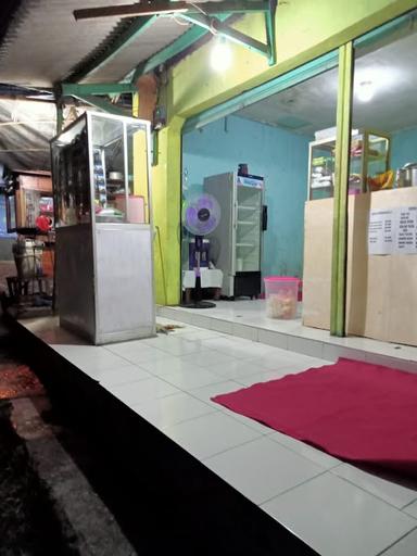 KEDAI SEBLAK L&A