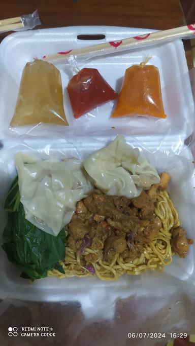 MIE AYAM AMIH