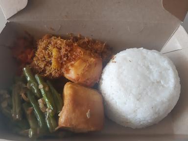 NASI KOTAK / SEDEKAH JUMAT