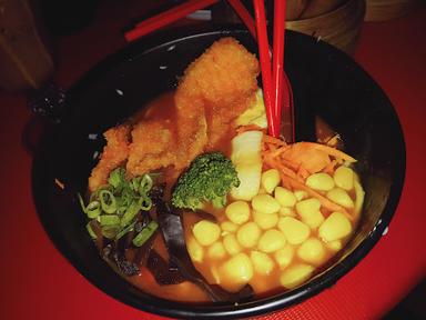 YOAKE RAMEN CIKUYA