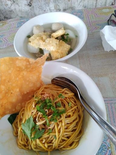 MIE BAKSO CAMPUR SI KANCIL