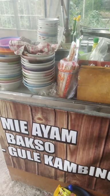 MIE BASO TULANG IGA C 30