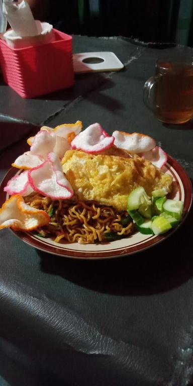 NASI GORENG ARDA PUTRA