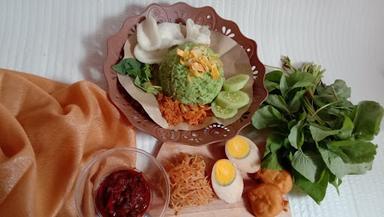 NASI KUNING CEU MU'AH & NASI IJO MAZBAY