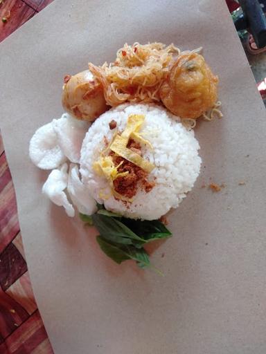 NASI KUNING CEU MU'AH & NASI IJO MAZBAY