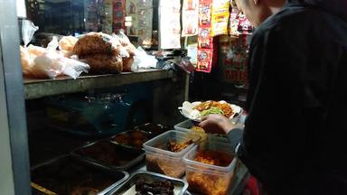 NASI UDUK STASIUN BANDUNG