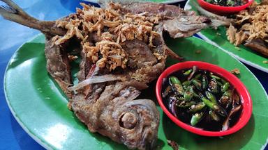 SARI LAUT SEA FOOD