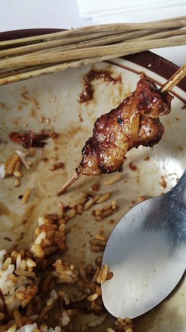 SATE AYAM MADURA