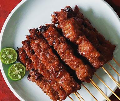 SATE AYAM OOMAH