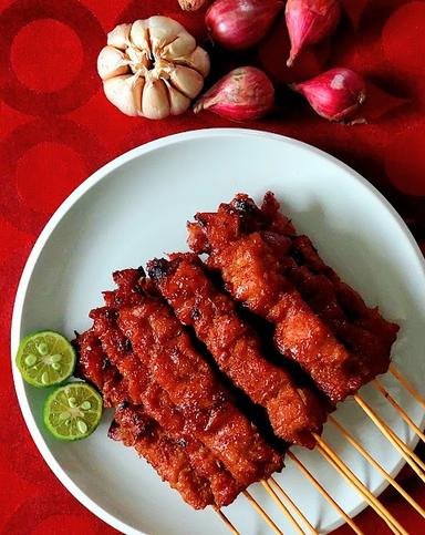 SATE AYAM OOMAH