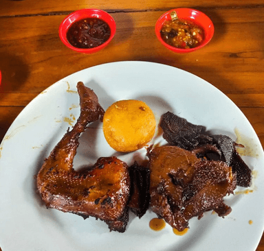 WARUNG NASI AMPERA