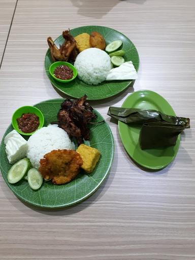 WARUNG NASI KANG EWOK