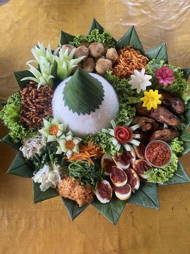 NASI UDUK MAMAH OPEH