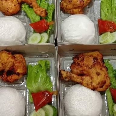 SNACK BOX CIUMBULEIT