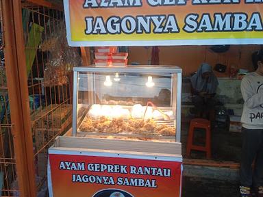 AYAM GEPREK RANTAU