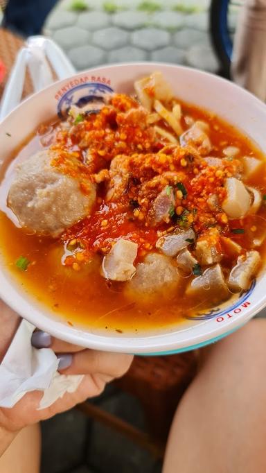 MIE BASO - MIE KOCOK CAMPUR TETELAN PAK WAWAN