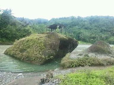 GREMPEL CILAKI (JERAM VACATION)