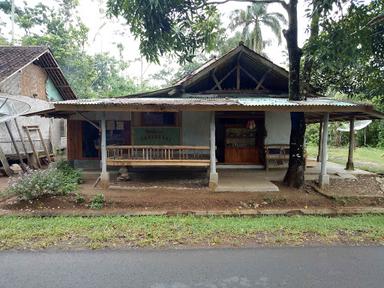 RUMAH MAKAN KABENGBAT