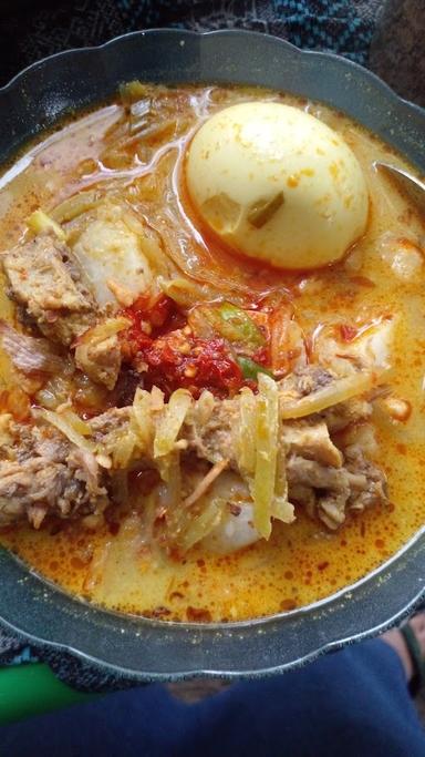 LONTONG SAYUR TEH UGI