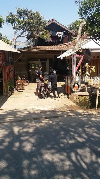 WARUNG SABALAD MANG NANA