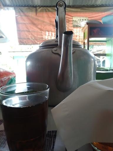 WARUNG BAKSO & KUPAT TAHU PAK BABAS