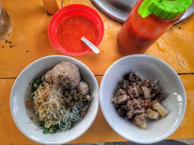 KEDAI BAKSO BENTO MUARA