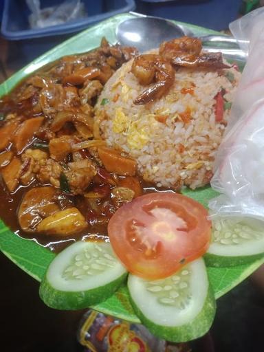 NASI GORENG, CHINESE FOOD PUTRI TUNGGAL