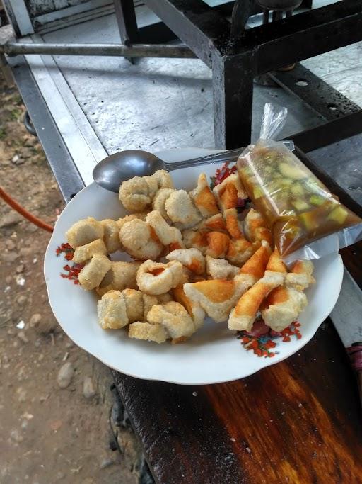 CAFE MINK PEMPEK CIHUY