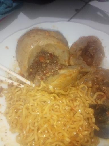 IMAH BAKSO CIHAMPELAS