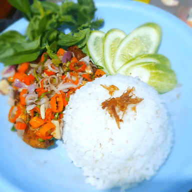 MASAKAN SUNDA DAPUR TEH IIS,AYAM PENYET,BUNTIL,SOTO