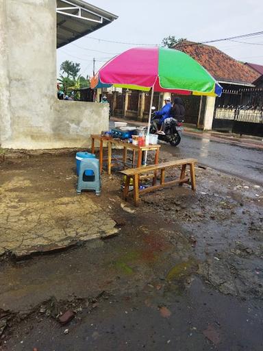 WARUNG BAKSO IBU IRA