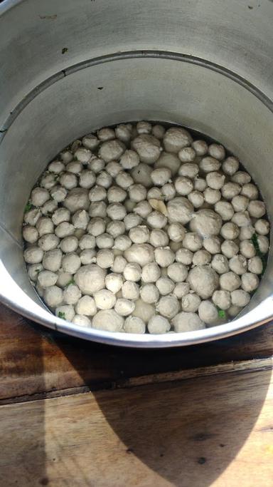 BAKSO MAS KIRNO