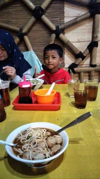 BAKSO KERIKIL MAS TONO