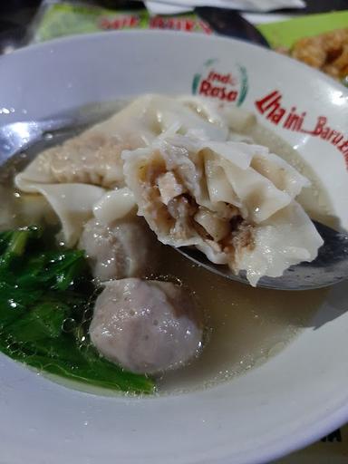 MIE BASO ABAS DAN SEAFOOD