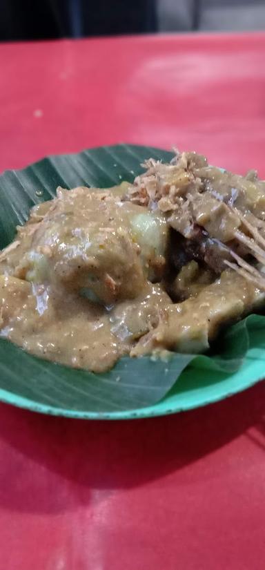 SATE PADANG MAK DATUAK