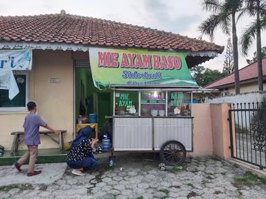 MIE AYAM BASO SIDODADI